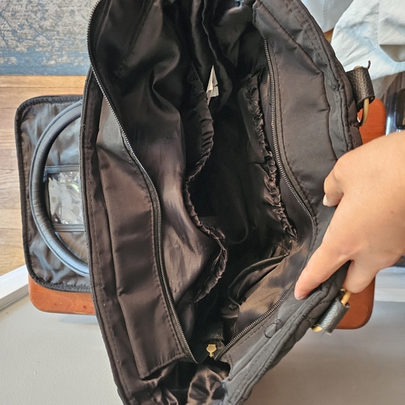 BananaFish Black Quilted Pumping Diaper Bag Gold Toned Hardware - Picture 8 of 15